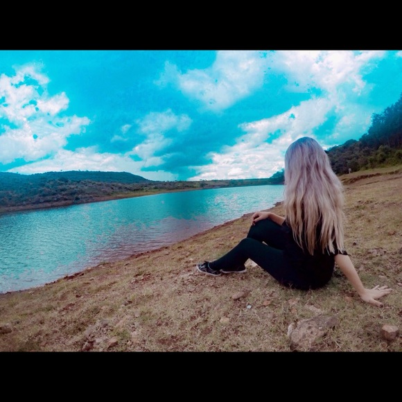 Meet your Posher, Jessica - Picture 1 of 1